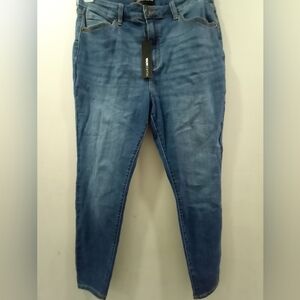 Fashion Nova Kiley Control Skinny Jeans